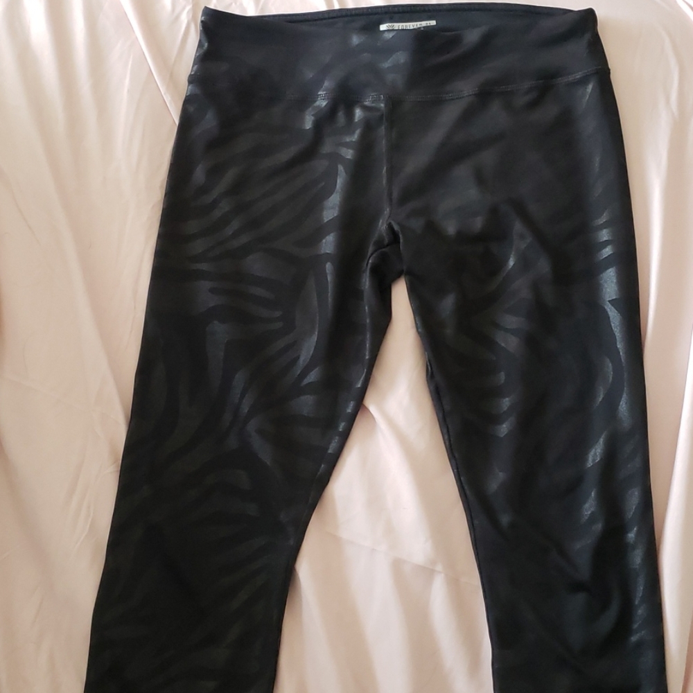 Forever 21 black zebra leggings